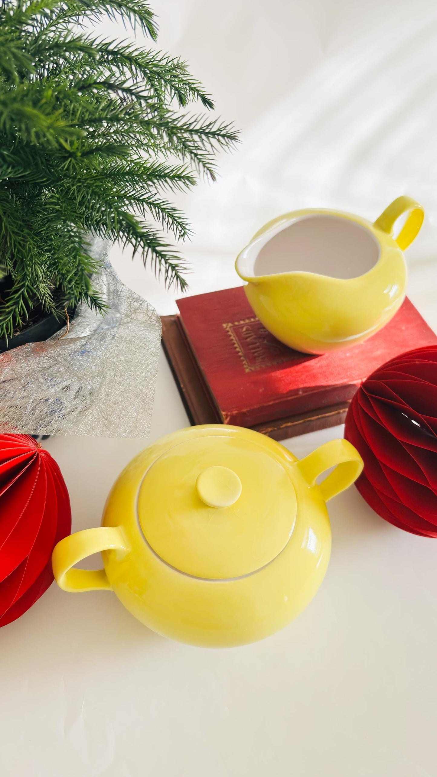 Vintage Chartreuse Sunnyvale Titan Ironstone ware Cream & Sugar Set - Made in Japan | Rare Collectible | Entertaining | Free Shipping
