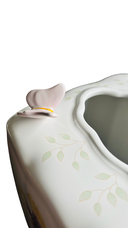 Lenox Butterfly Meadow Tissue Box Cover – Floral Porcelain by Louise Le Luyer