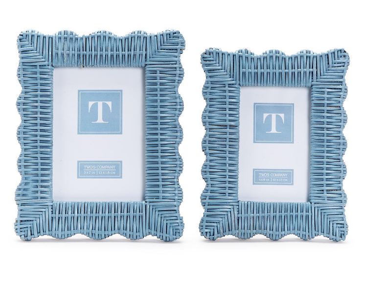 Blue Wicker Weave Scalloped Photo Frame (4x6 & 5x7) | Charming Home Decor | Perfect for Your Favorite Memories - Free Shipping!